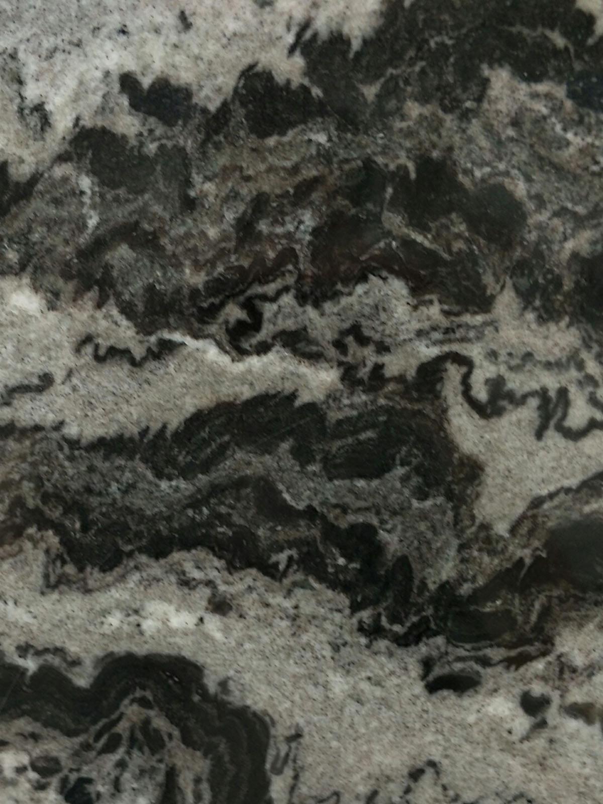 莱茵河畔