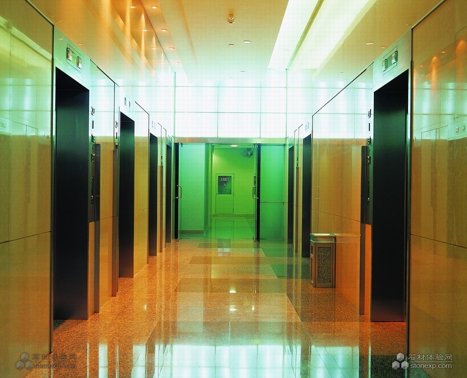 北京世界金融中心 电梯间设计