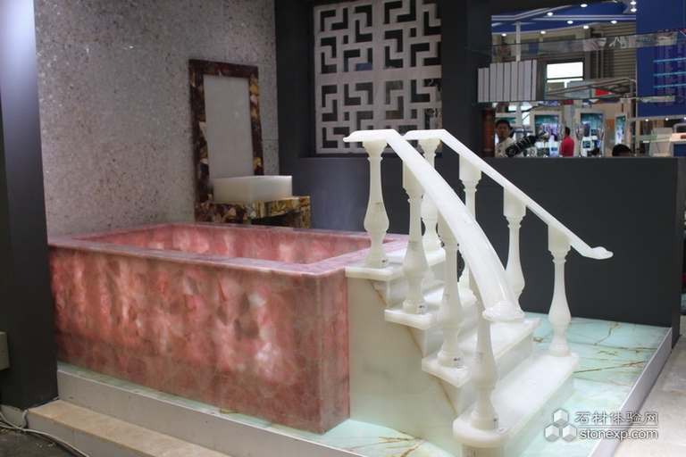 粉红水晶