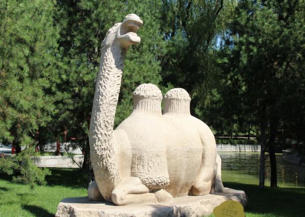 石雕骆驼制作_骆驼雕塑(图片)
