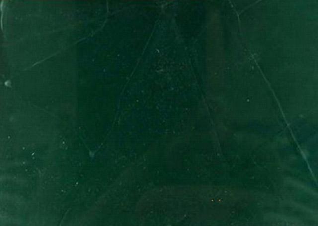 翡翠绿微晶石图片